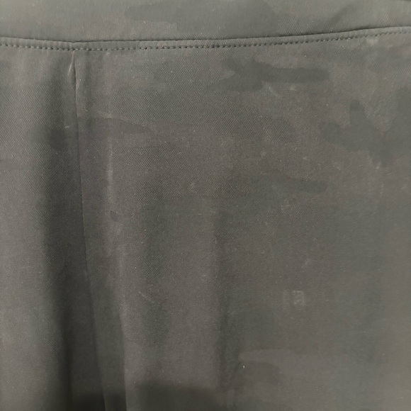 Athleta Black Camo Joggers - Picture 3 of 6